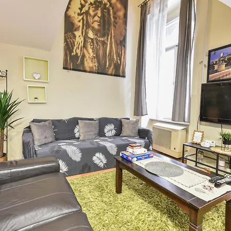 W46 - With 3 Bedrooms In Centrum