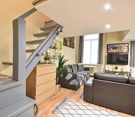 شقة W46 - With 3 Bedrooms 2ac Max8 In Centrum *