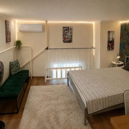 W46 - With 3 Bedrooms In Centrum * Budapeste