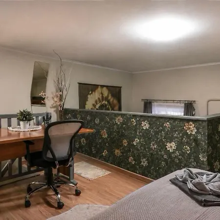 W46 - With 3 Bedrooms In Centrum Apartamento *